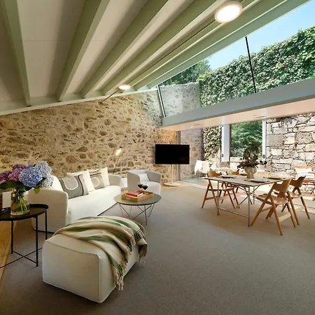 Casas Do Sarela By Upper Luxury Housing 圣地亚哥－德孔波斯特拉