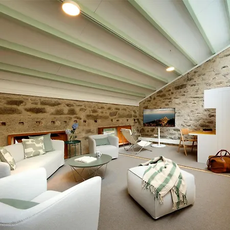 Casas Do Sarela By Upper Luxury Housing 圣地亚哥－德孔波斯特拉