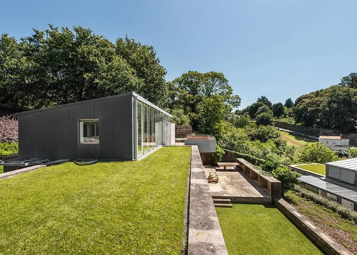 アパート Casas Do Sarela By Upper Luxury Housing サンティアゴ・デ・コンポステーラ