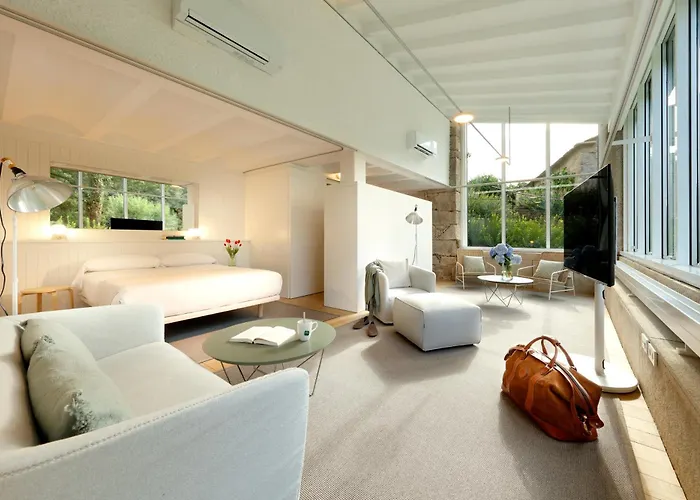 アパート Casas Do Sarela By Upper Luxury Housing サンティアゴ・デ・コンポステーラ